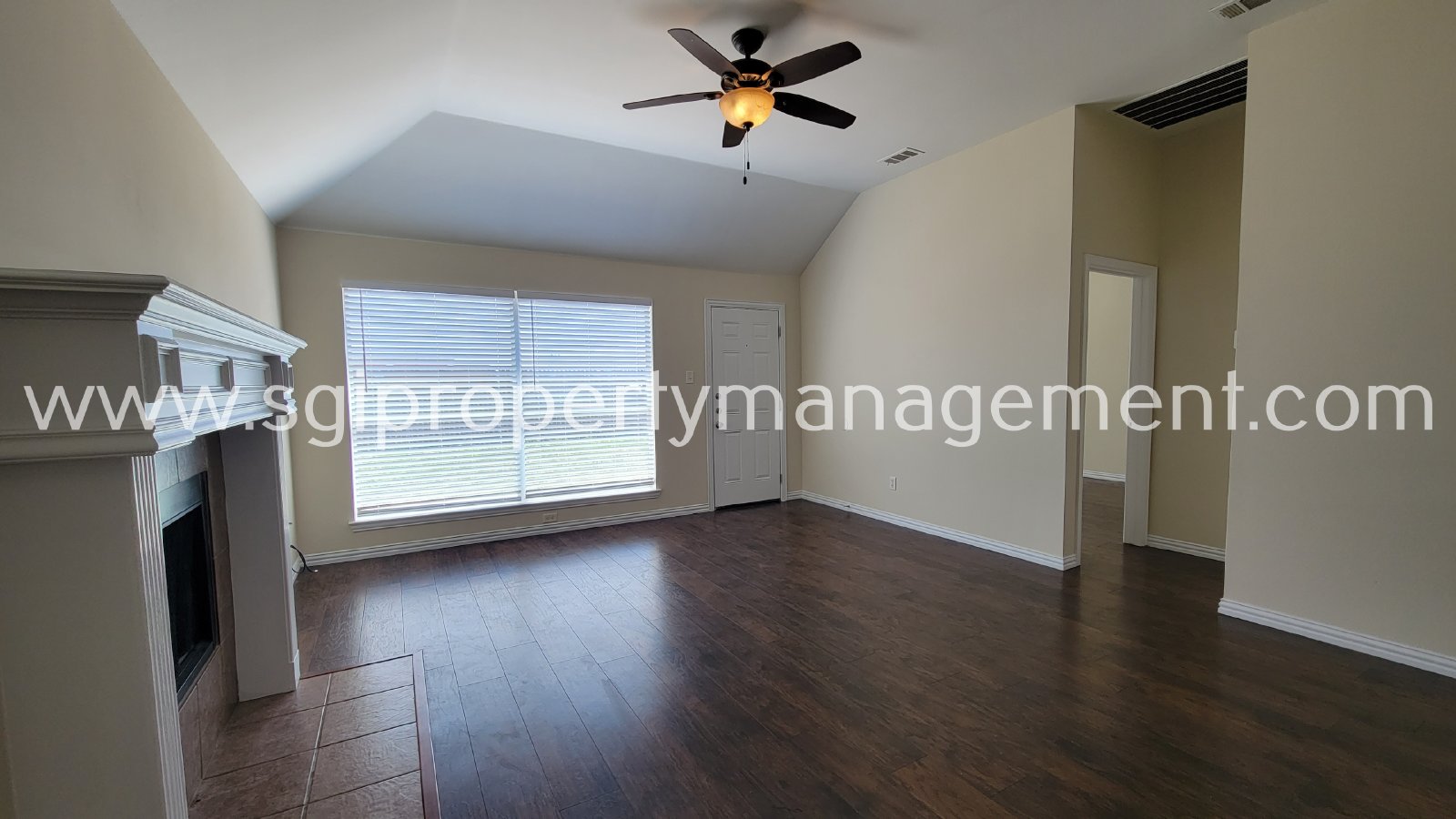 Beautiful 3 bedroom home ready for move-in property image