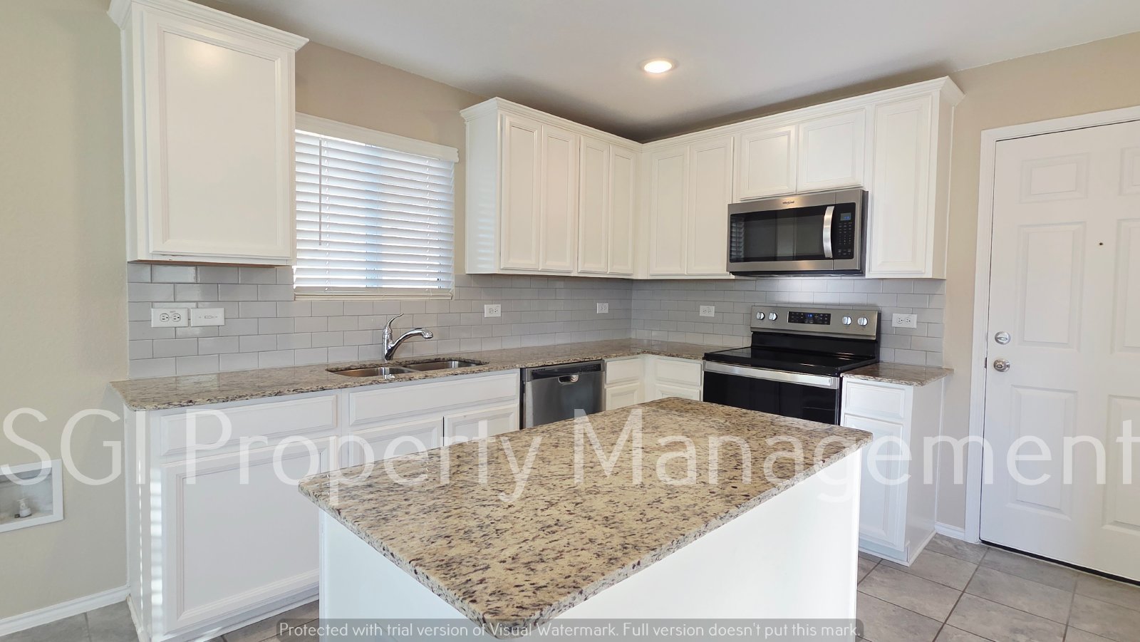 4 Bedroom on Huge Cul De Sac Lot in Travis Ranch property image