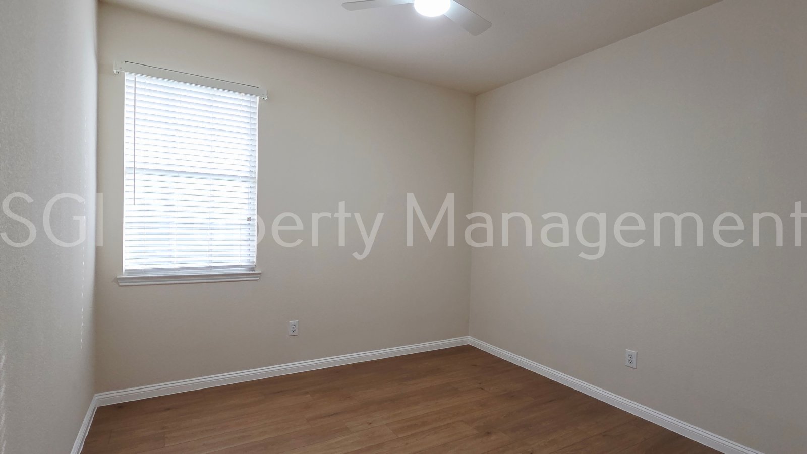 Updated home ready for move in property image