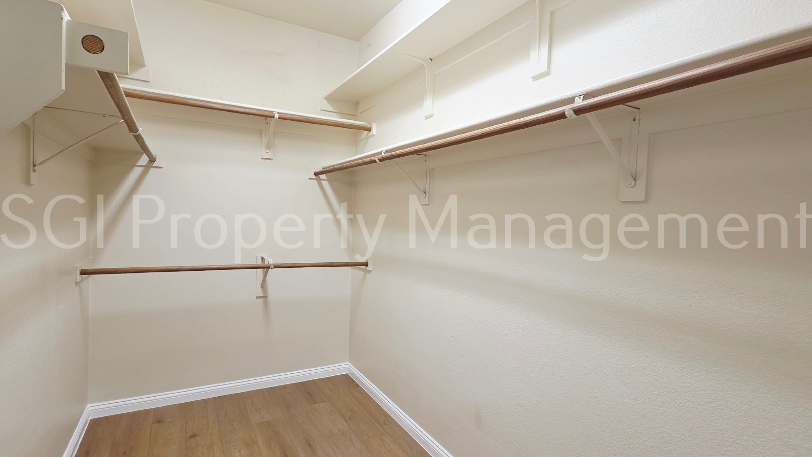 Updated home ready for move in property image