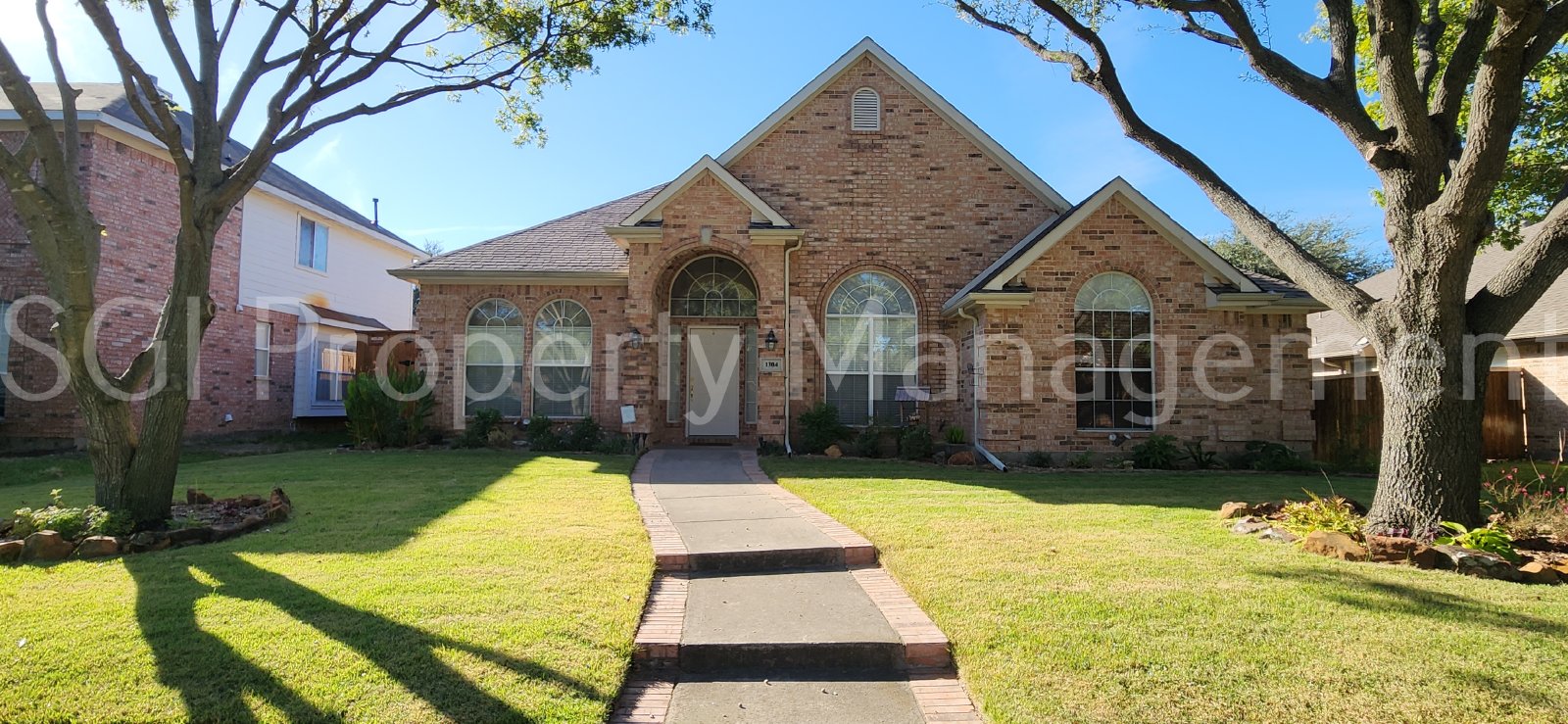Spacious home ready for move in property image