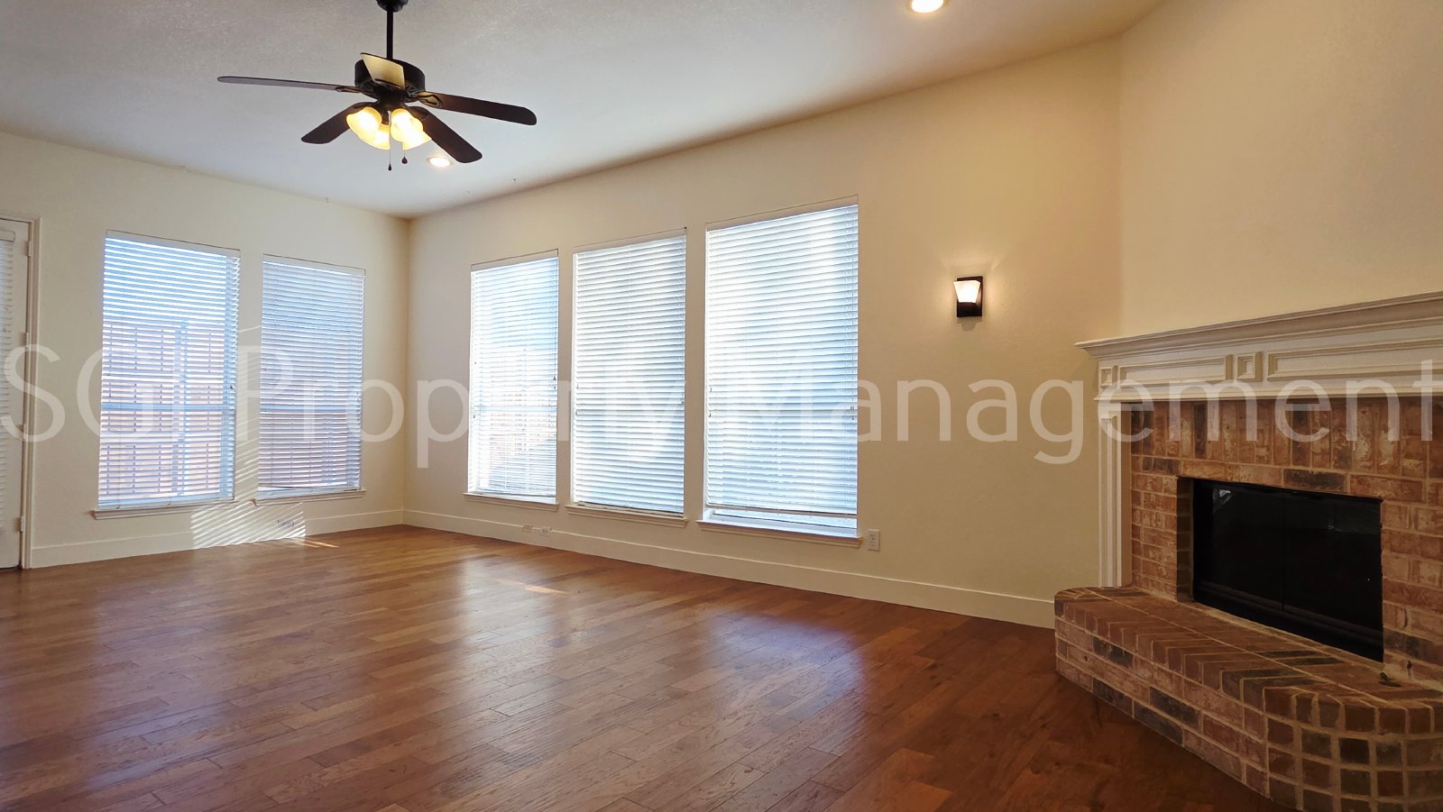 Spacious home ready for move in property image