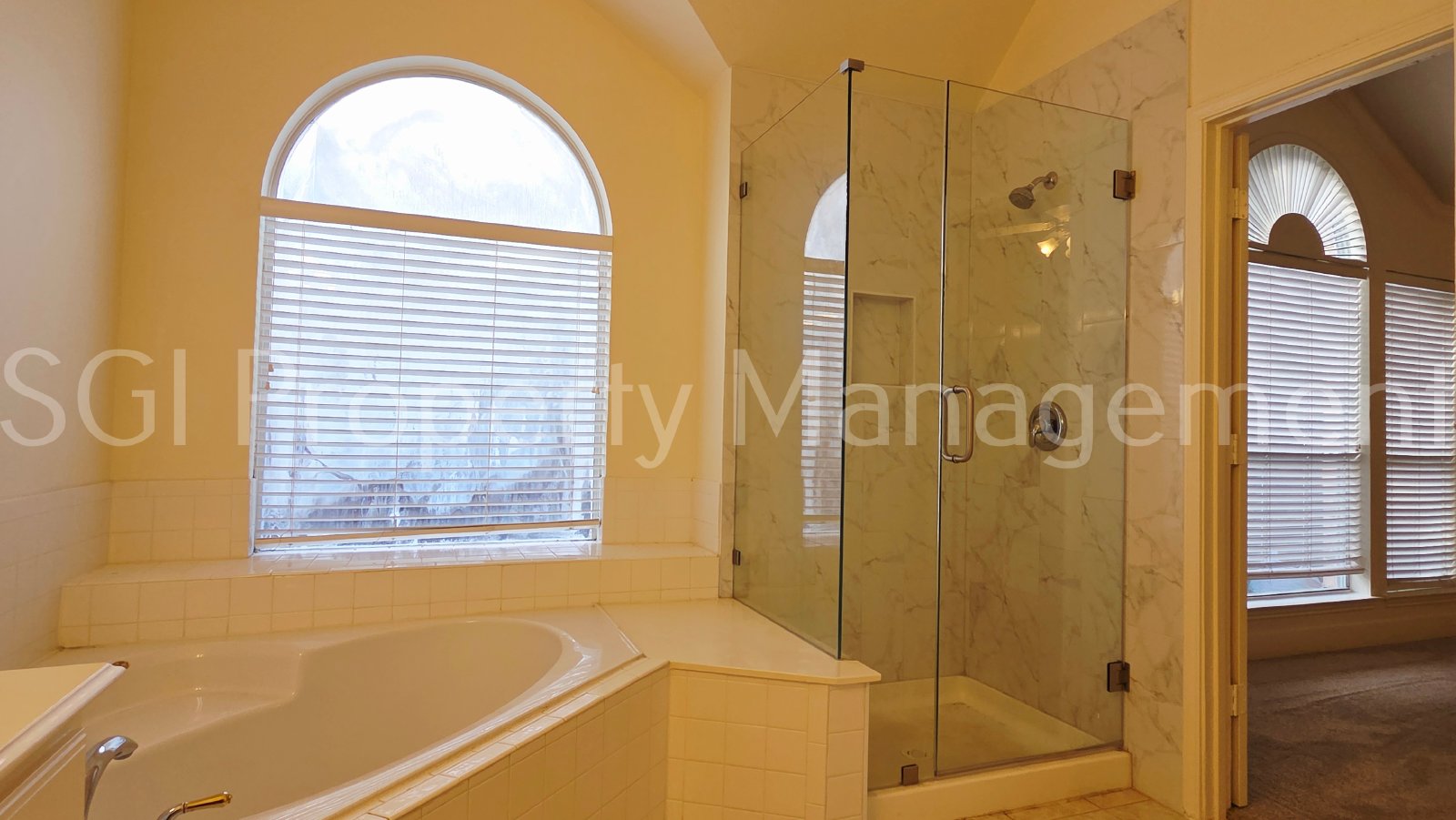 Spacious home ready for move in property image