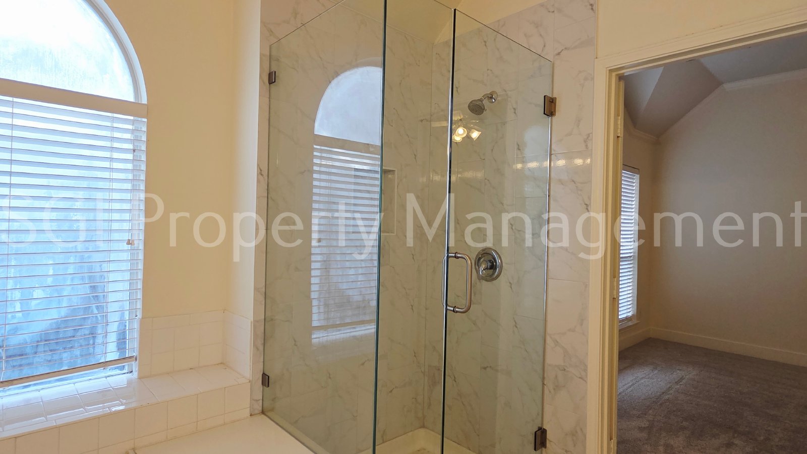 Spacious home ready for move in property image