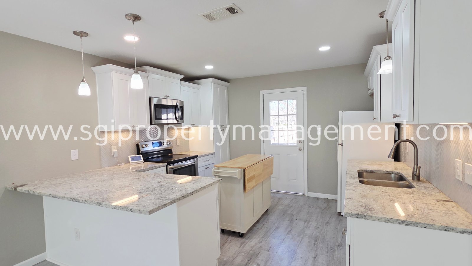 Remodeled home ready for move in property image