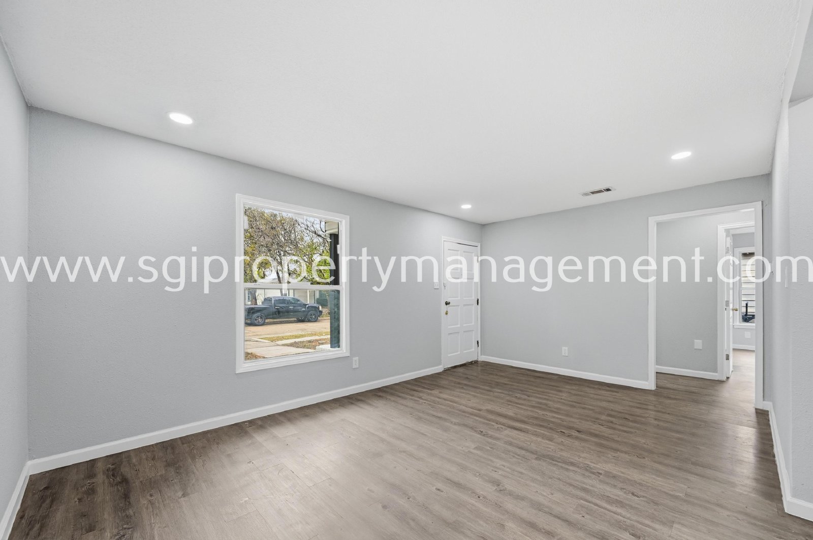 Updated 3 Bed, 2 Bath Home in Prime Central Plano Location! property image