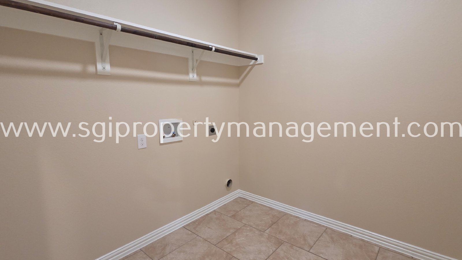 3 bedroom home in Greenville property image