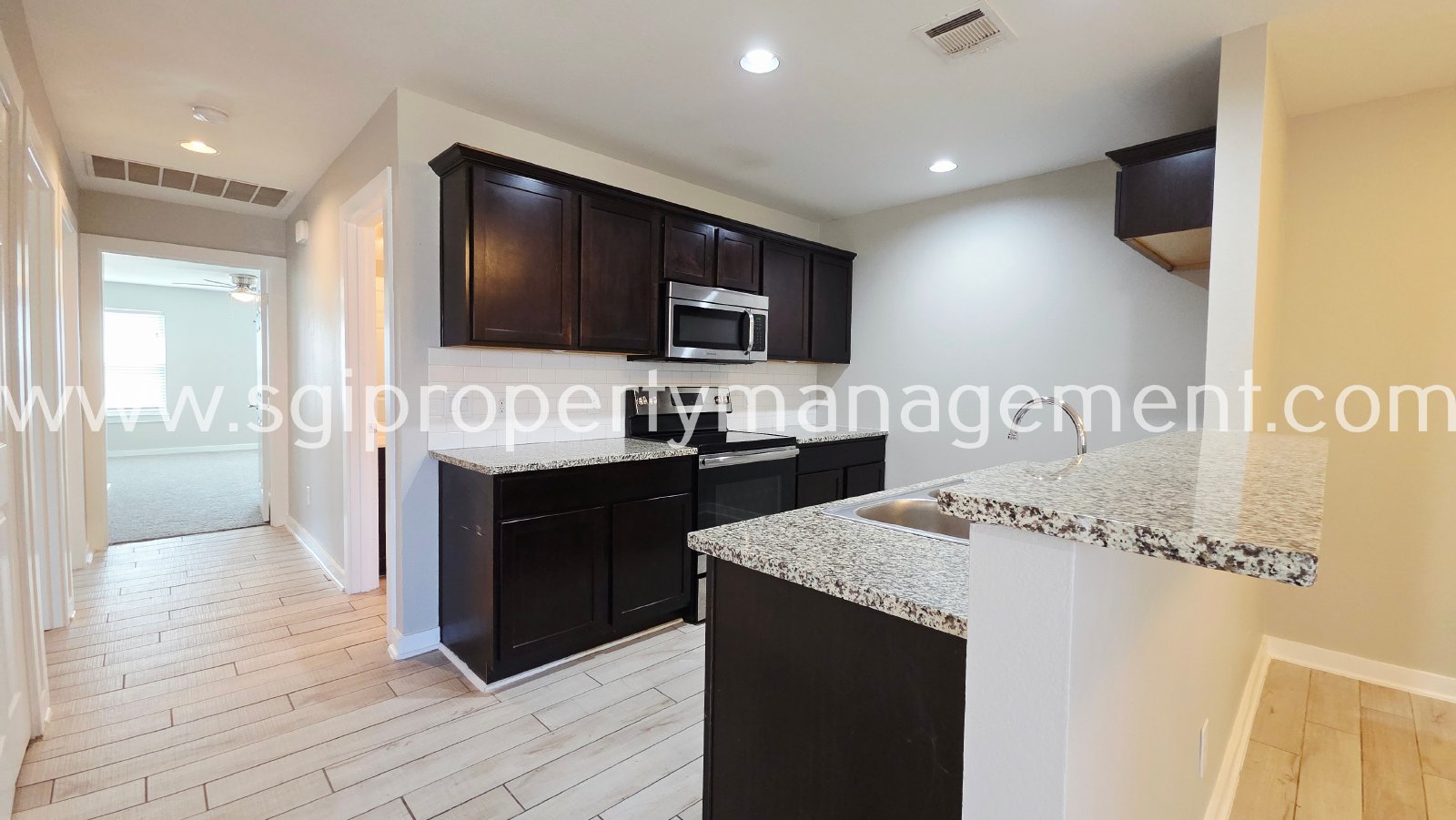 Adorable 3 bedroom with large yard property image
