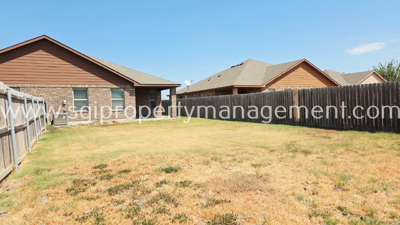 Adorable 3 bedroom with large yard property image