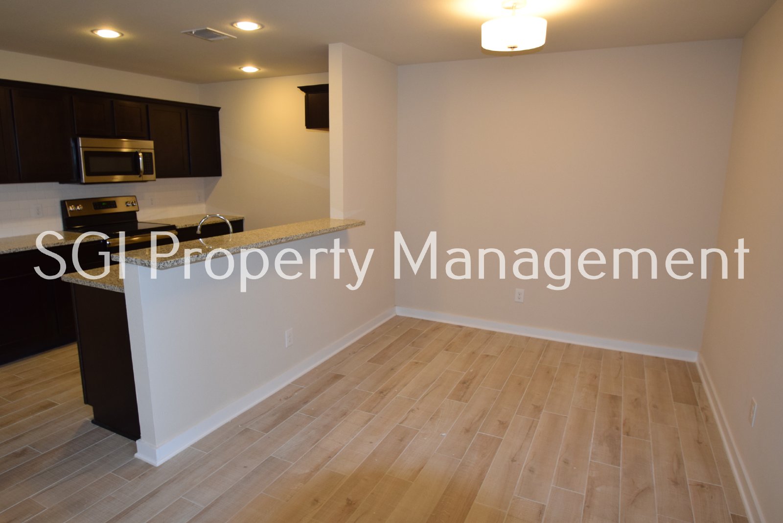 Adorable 3 bedroom with large yard property image