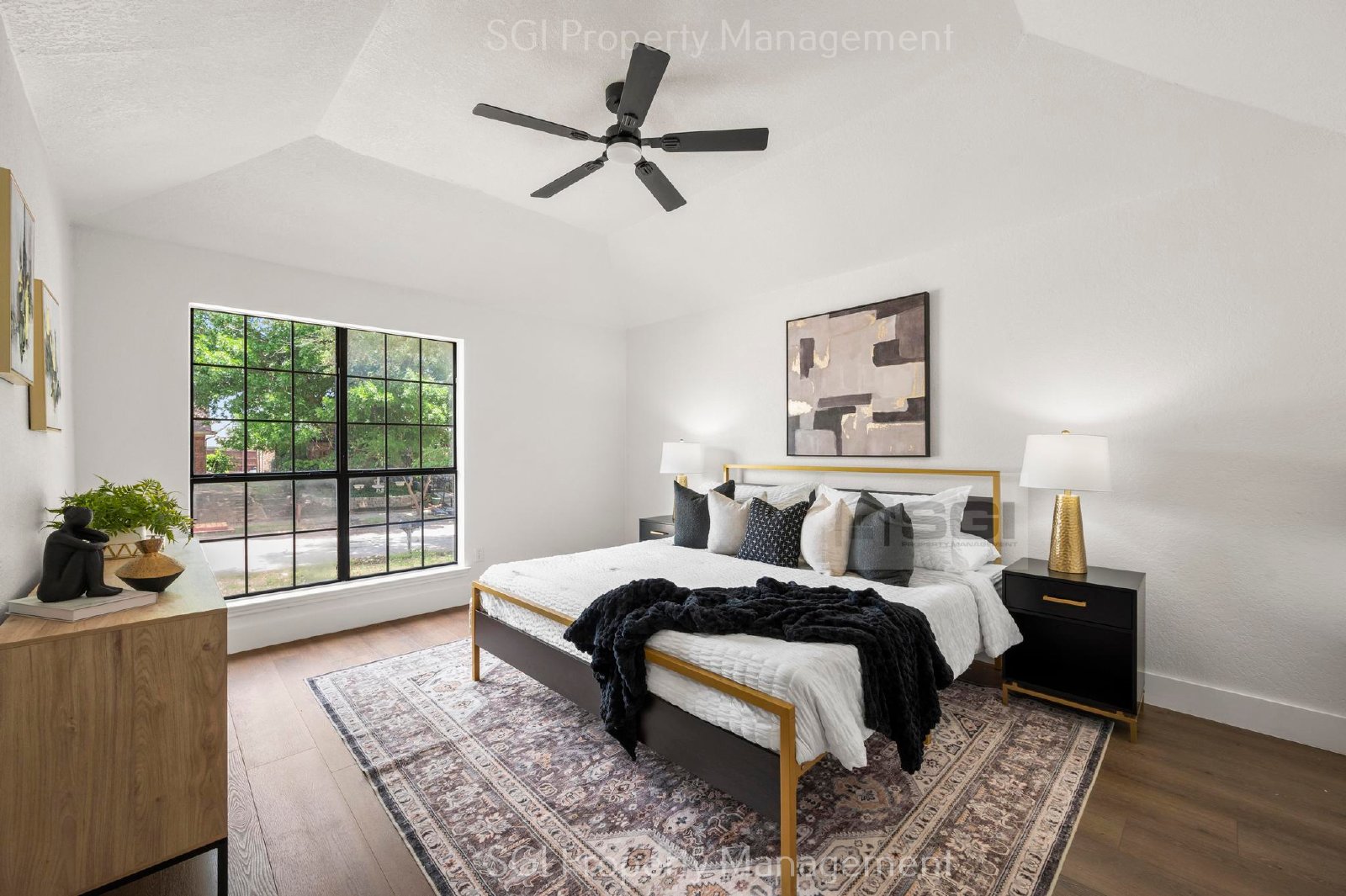 2903 Creekside Ct property image