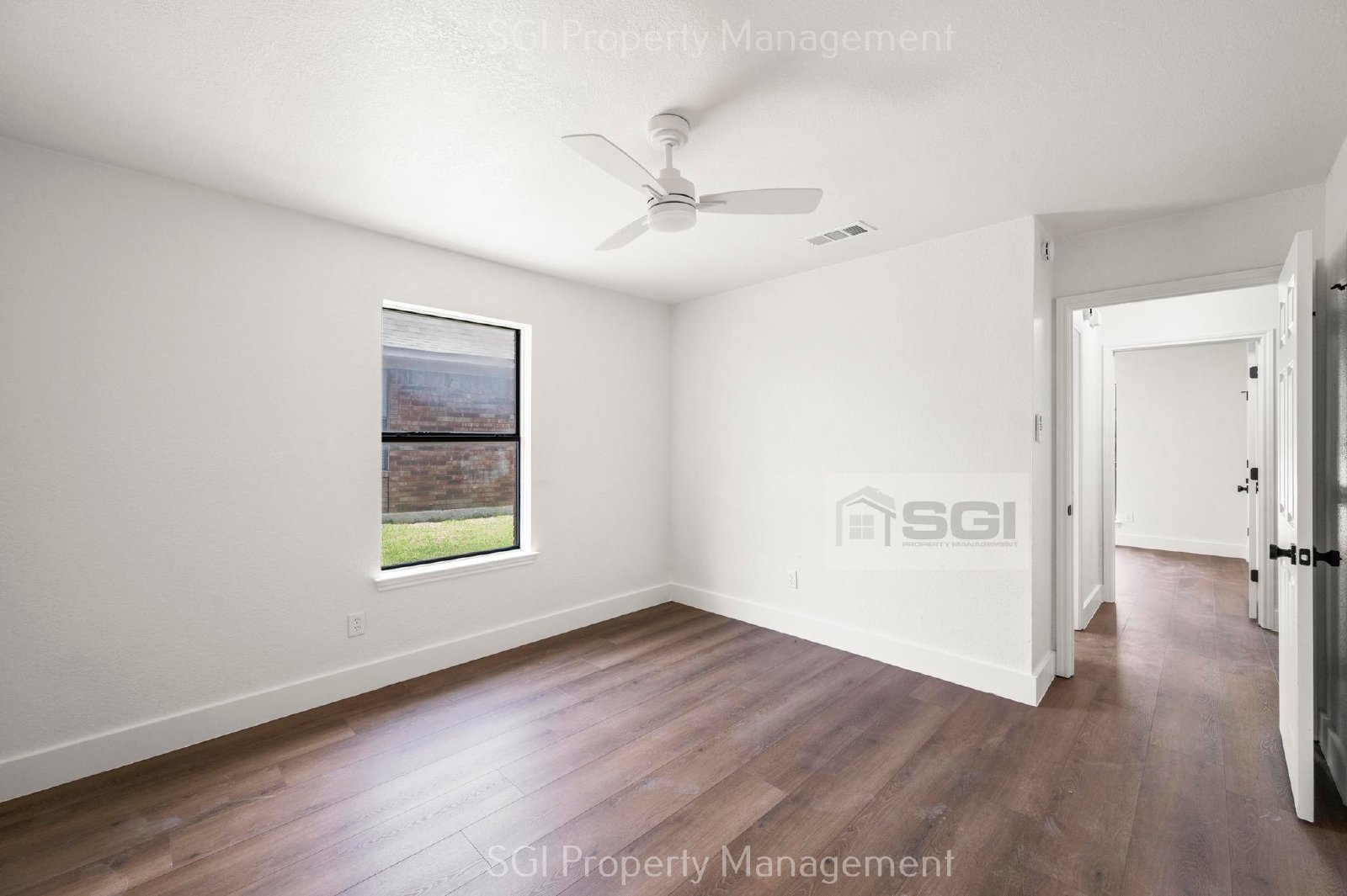 2903 Creekside Ct property image