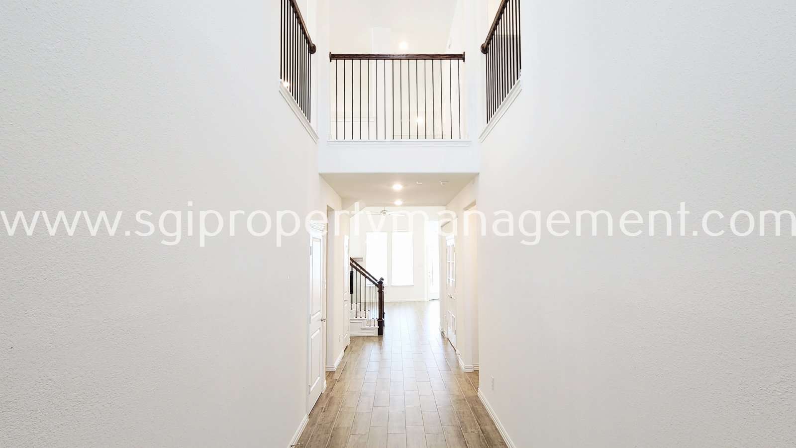 Stunning 4 bedroom, 3.5 bathroom home! property image