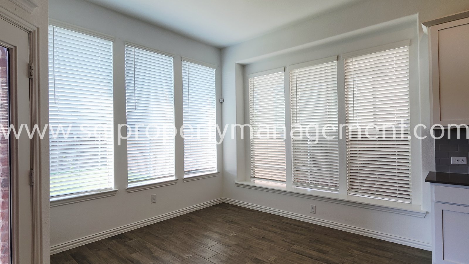 Stunning 4 bedroom, 3.5 bathroom home! property image