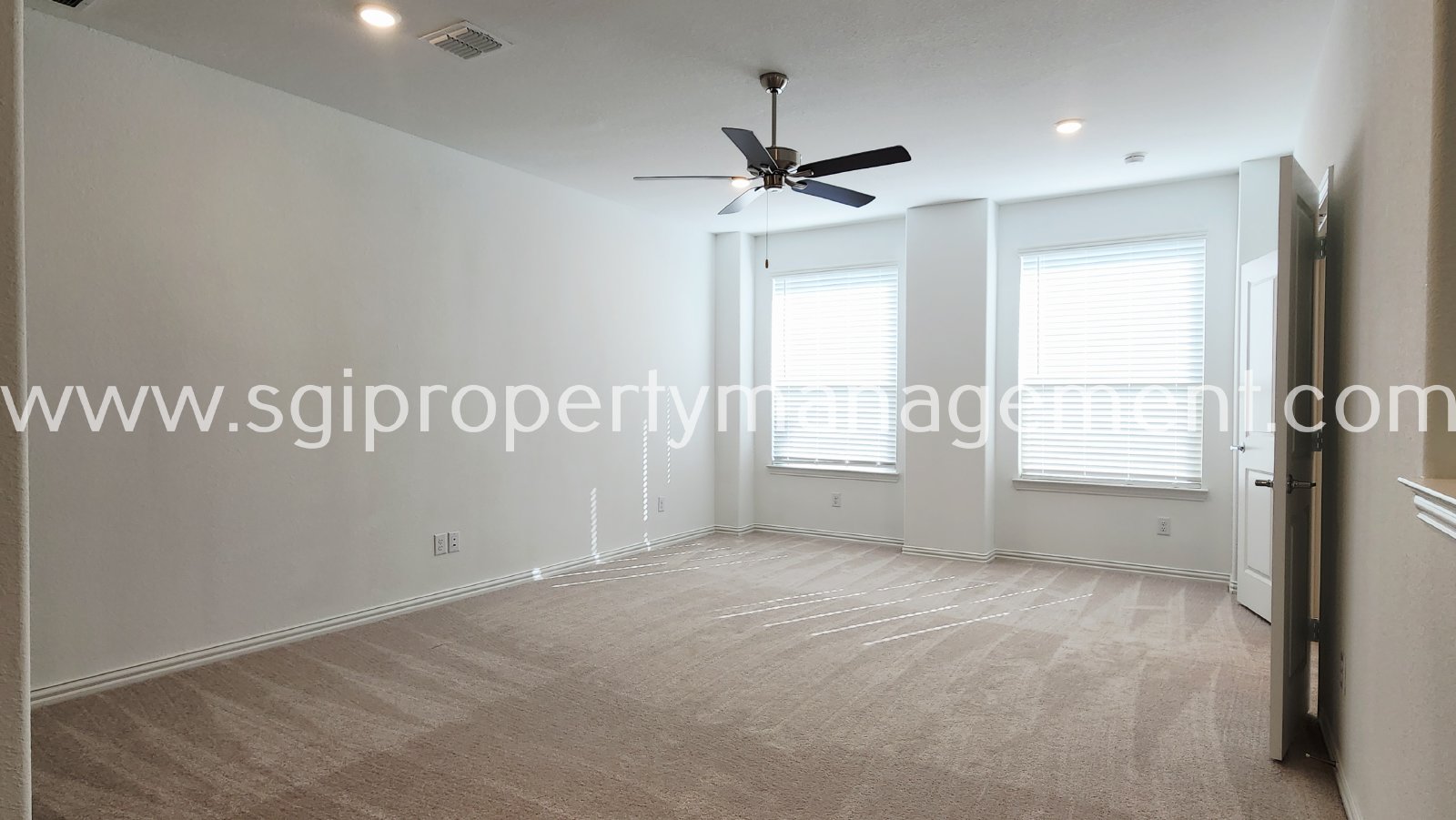 Stunning 4 bedroom, 3.5 bathroom home! property image