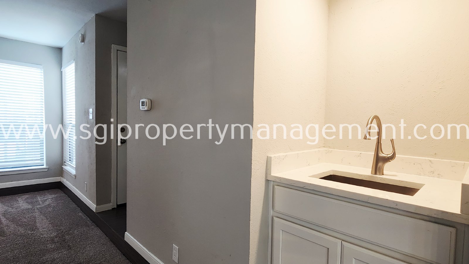 6646 E Lovers Ln property image