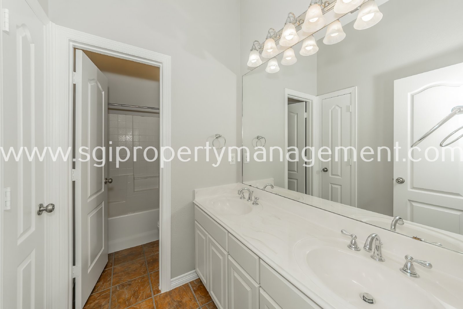 Large 1 story in Pinion Park property image