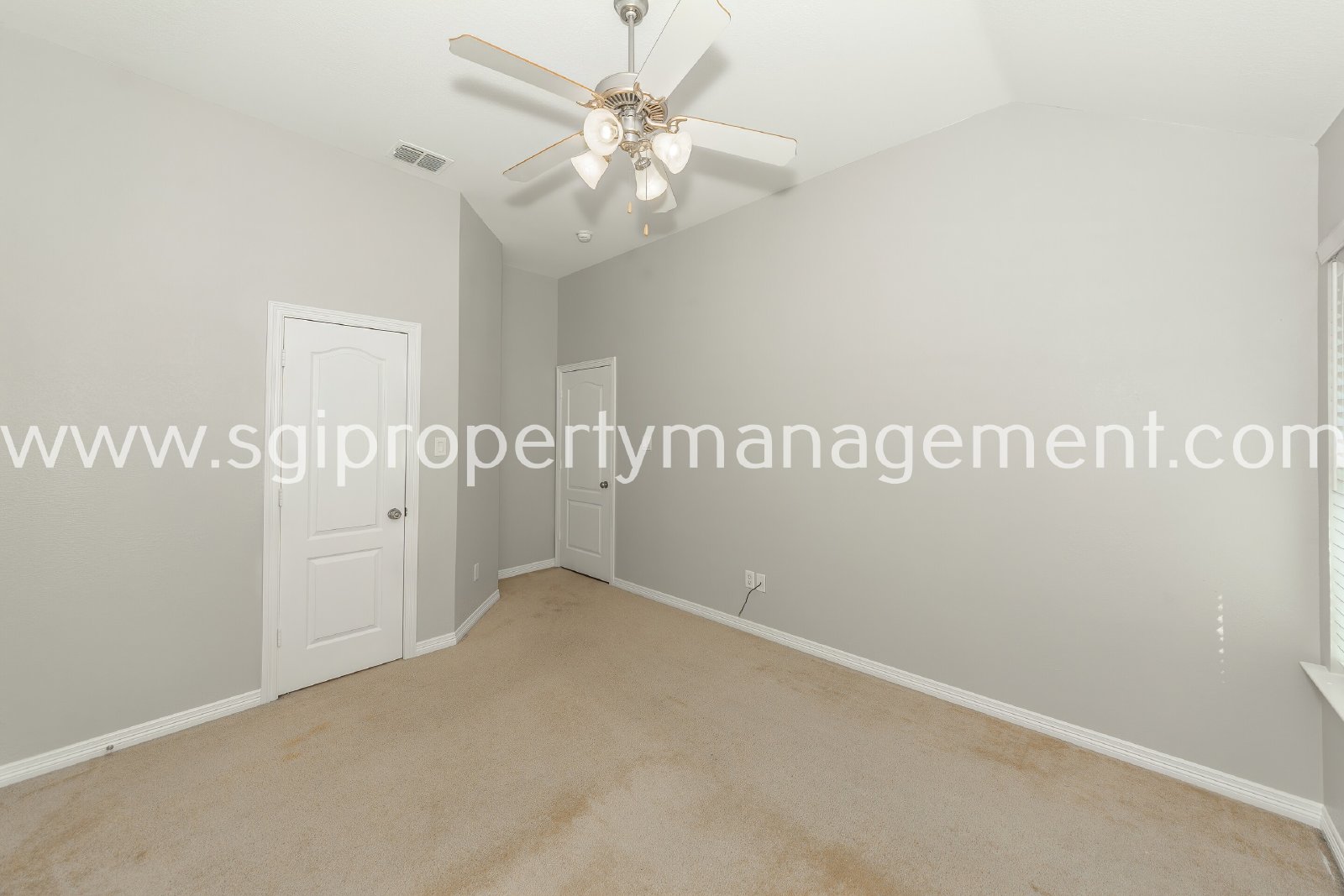 Large 1 story in Pinion Park property image