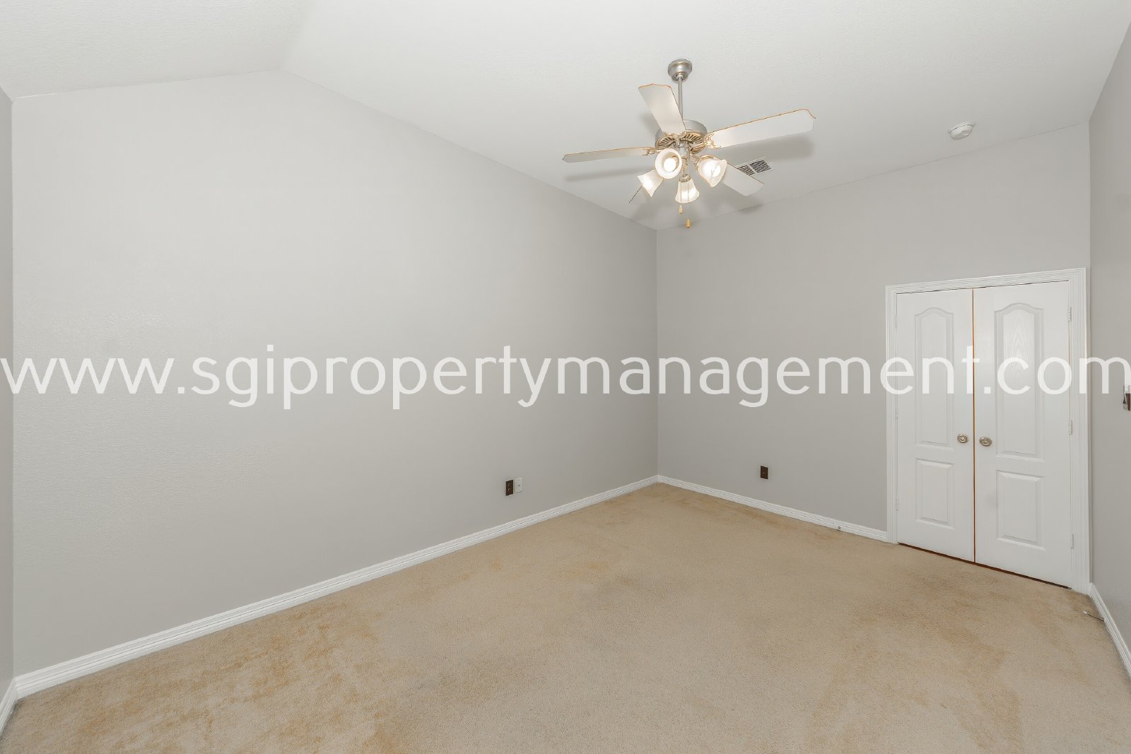 Large 1 story in Pinion Park property image