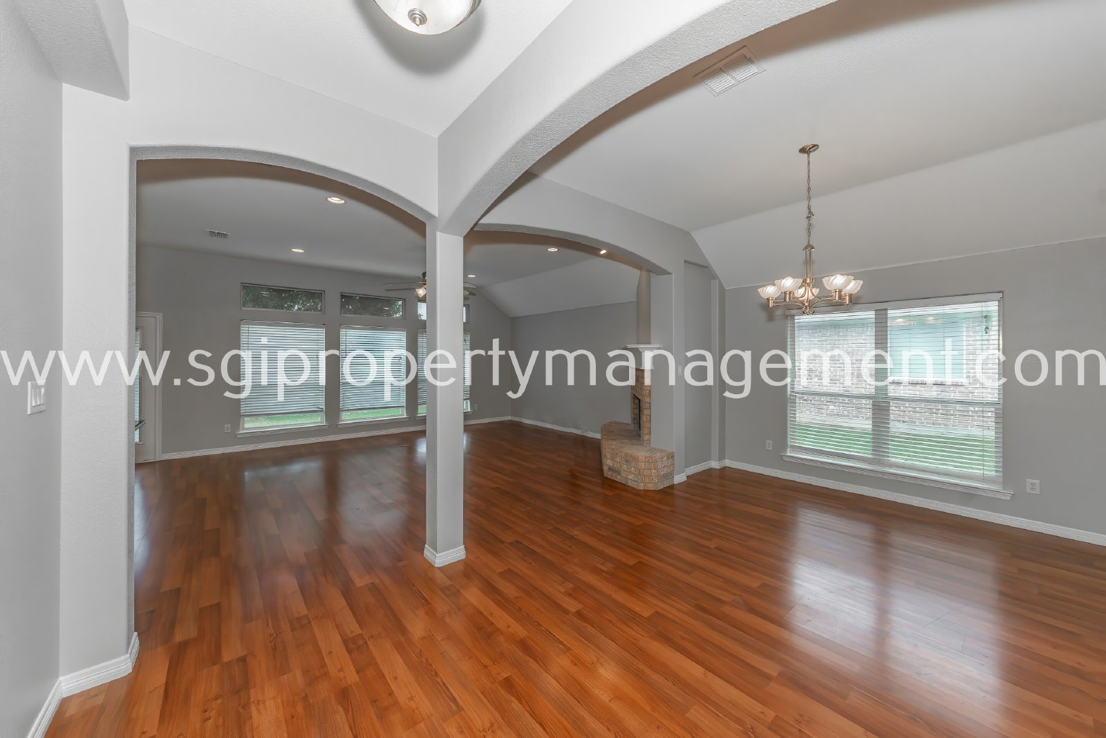 Large 1 story in Pinion Park property image