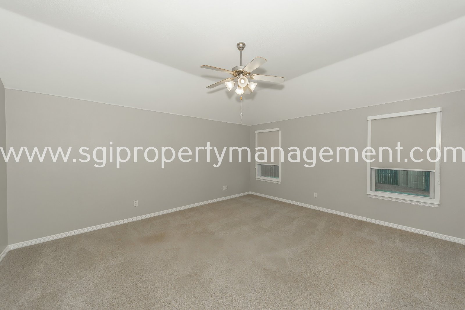 Large 1 story in Pinion Park property image