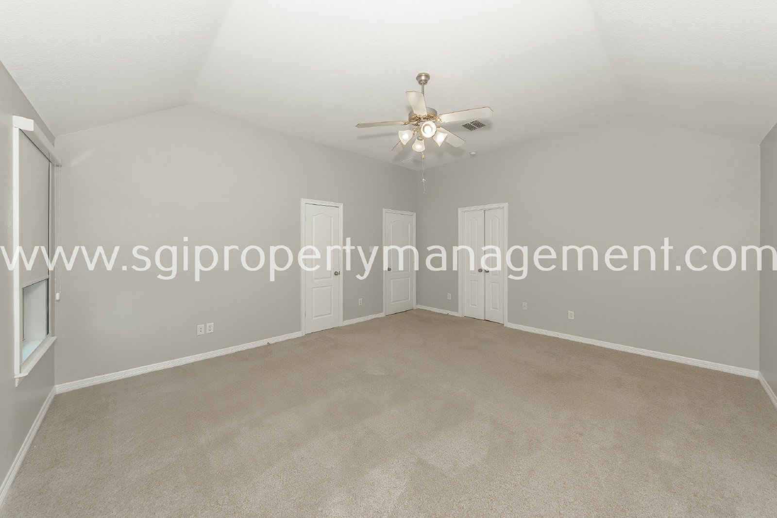 Large 1 story in Pinion Park property image