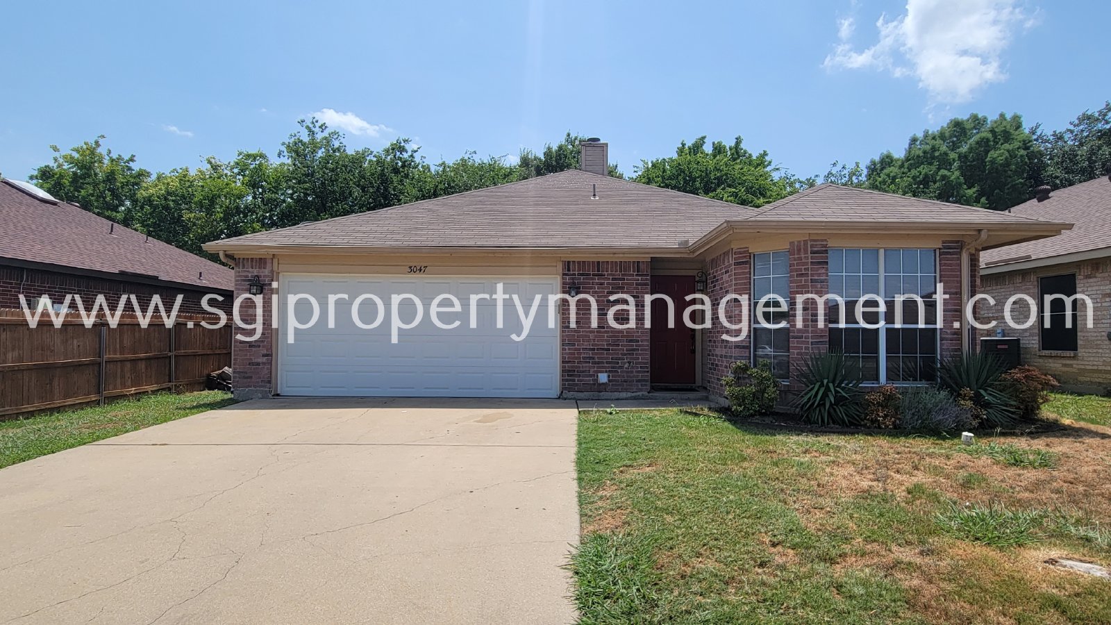 Move-in and enjoy this 3  bedroom with great community amenities property image