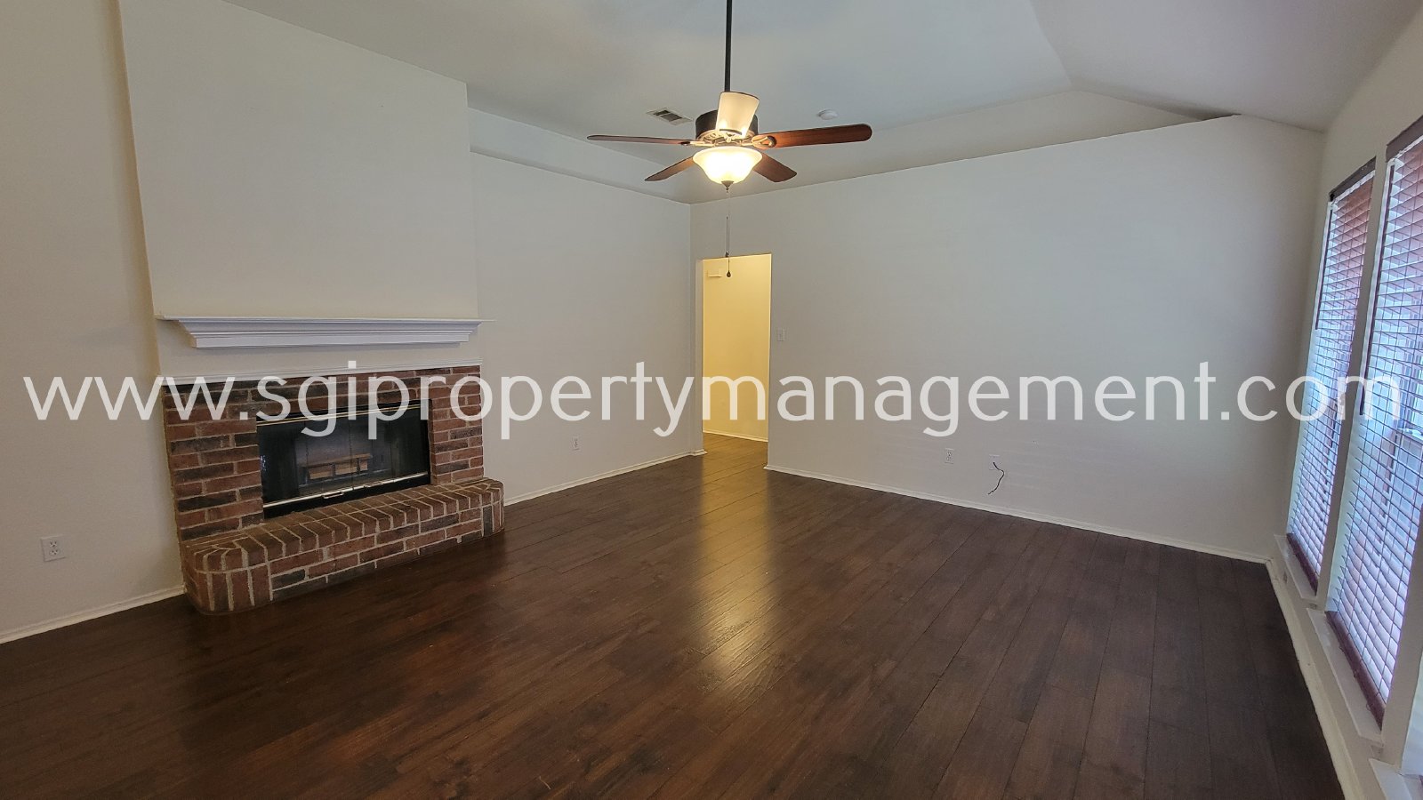 Move-in and enjoy this 3  bedroom with great community amenities property image