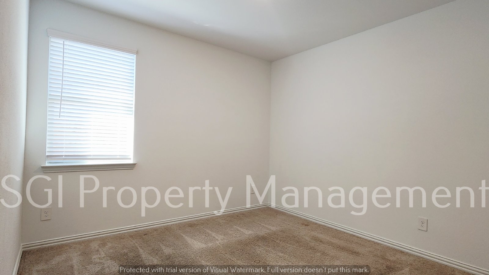 4 Bedroom Ready for Immediate Move in in Heartland property image