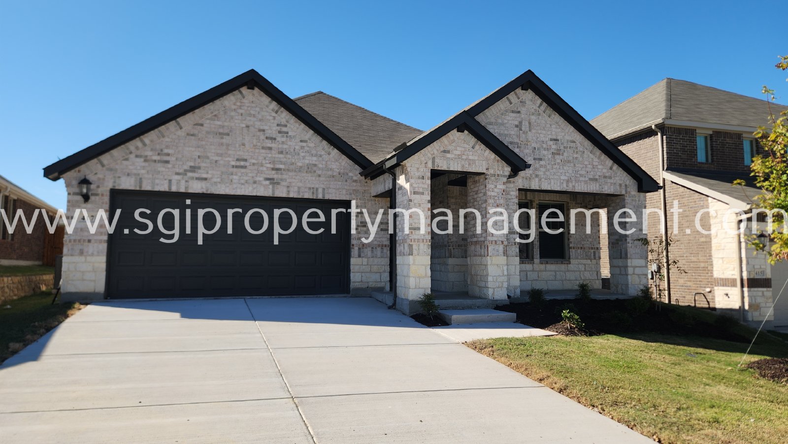 Gorgeous new build ready for move in property image
