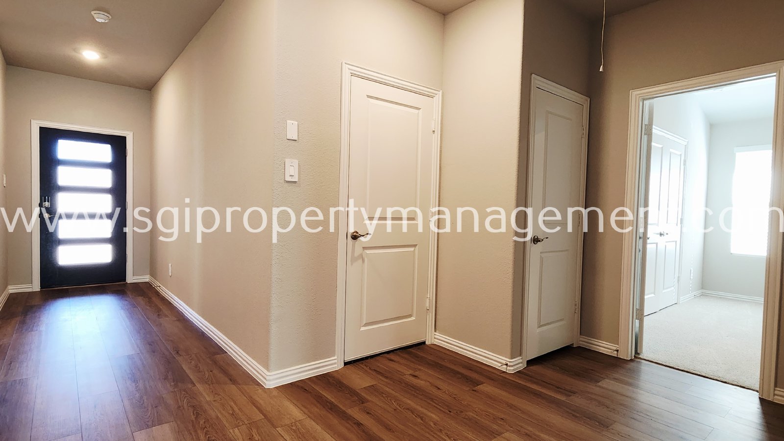 Gorgeous new build ready for move in property image