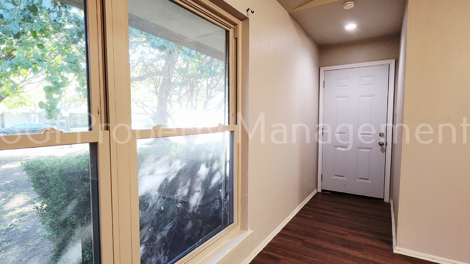 Gorgeous townhouse ready for move in property image