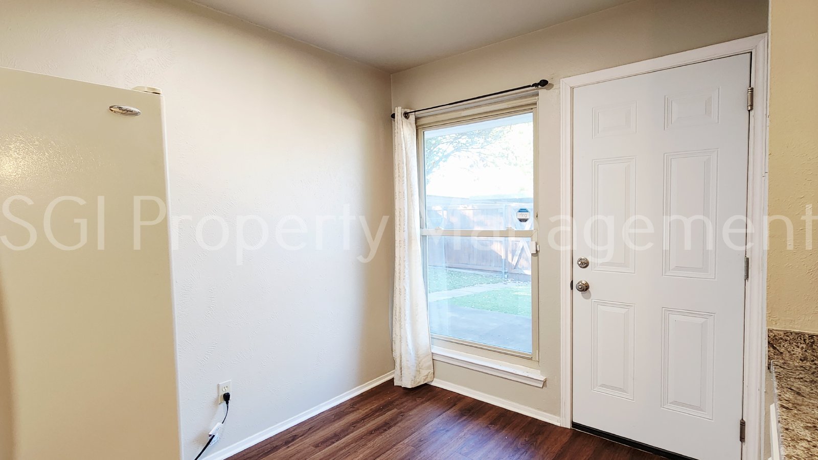 Gorgeous townhouse ready for move in property image