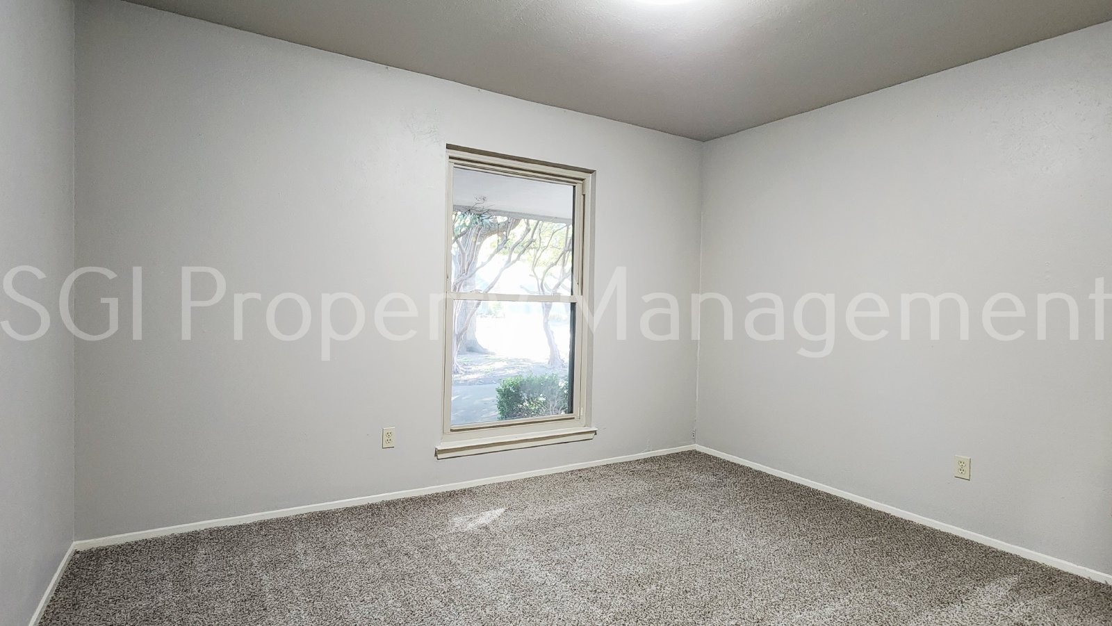 Gorgeous townhouse ready for move in property image