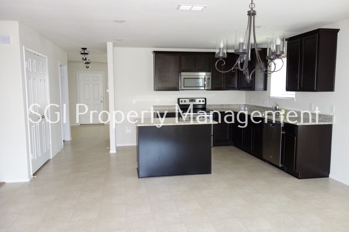 Beautiful one-story home with open concept property image