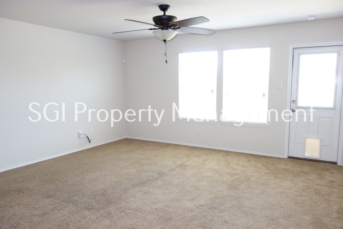 Beautiful one-story home with open concept property image