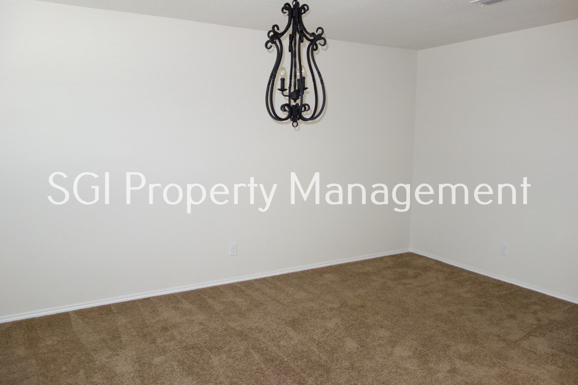 Beautiful one-story home with open concept property image