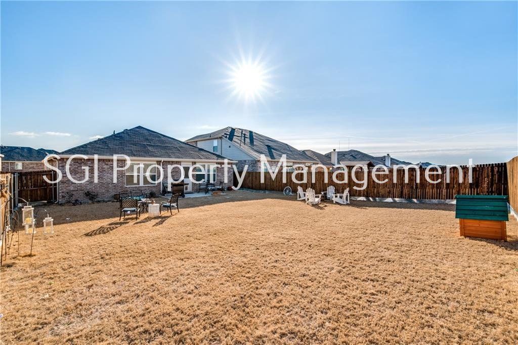 Beautiful one-story home with open concept property image