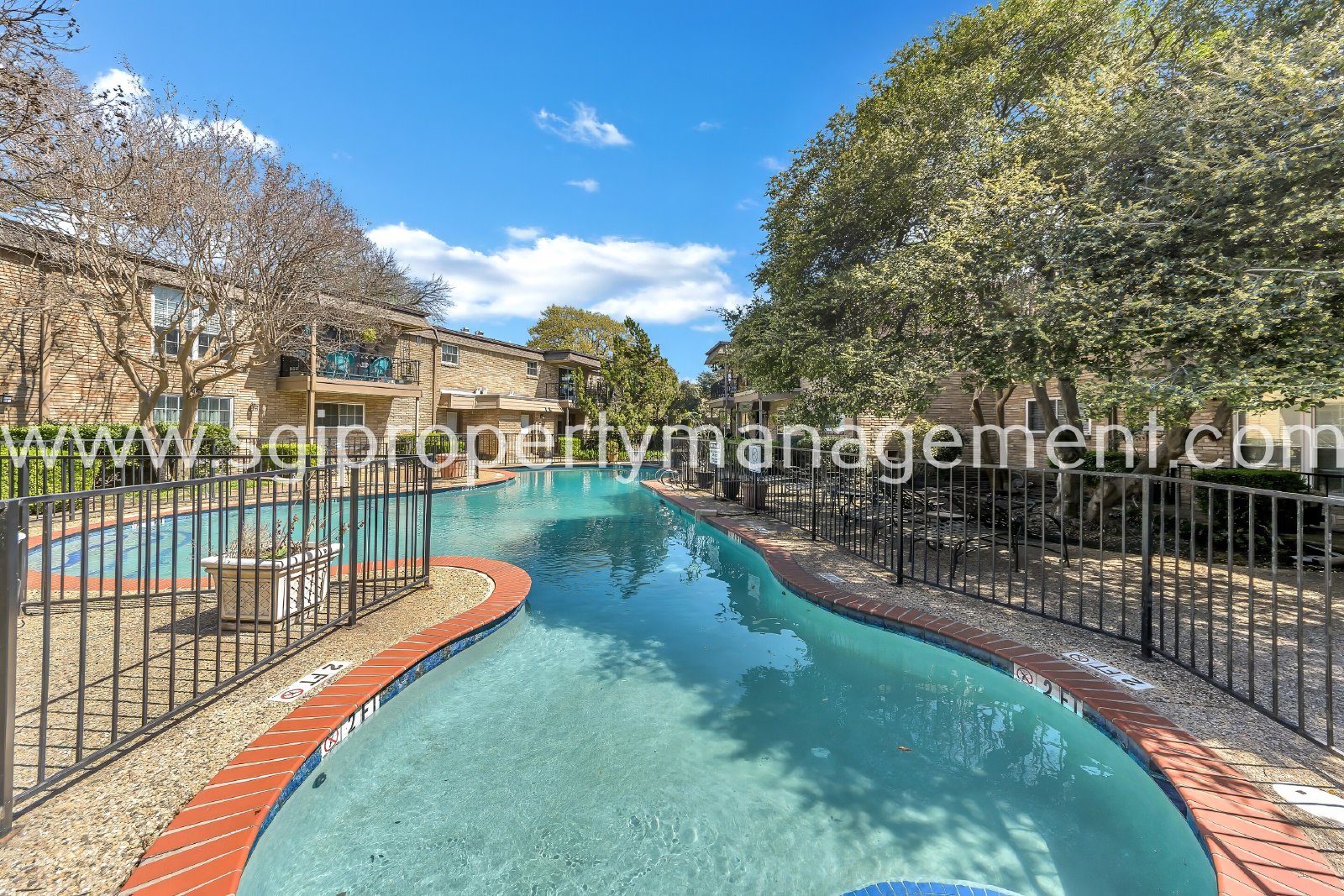 Spacious 2 bedroom condo ready for move in property image