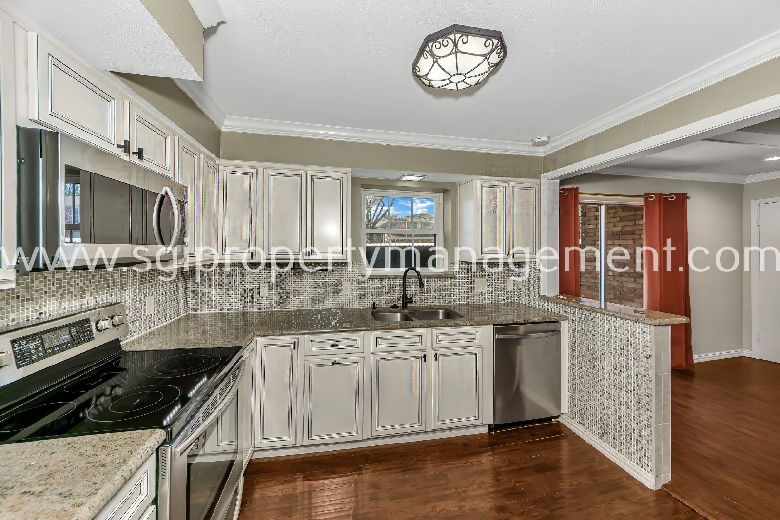 Spacious 2 bedroom condo ready for move in property image