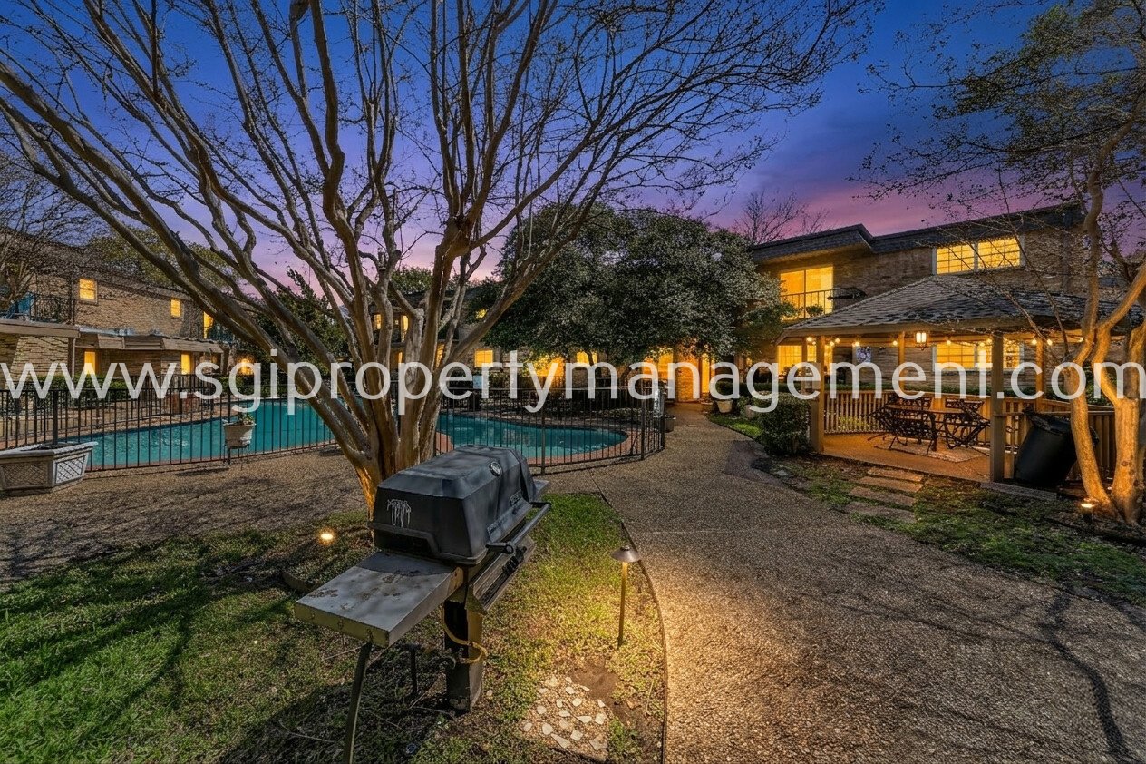 Spacious 2 bedroom condo ready for move in property image