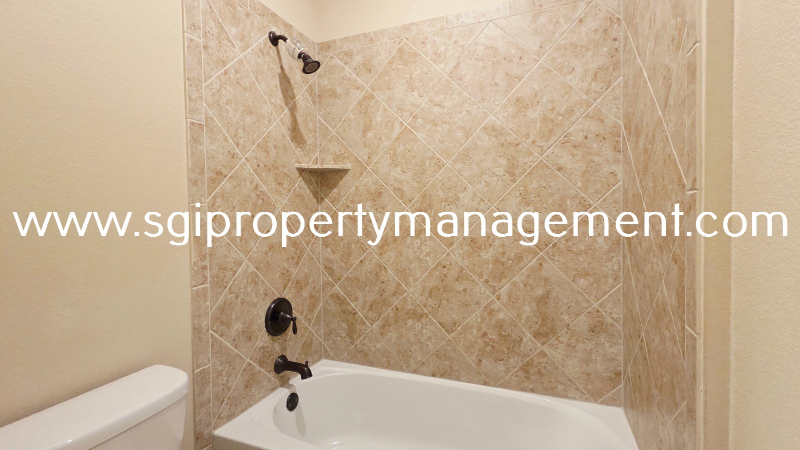 Spacious home ready for move in property image