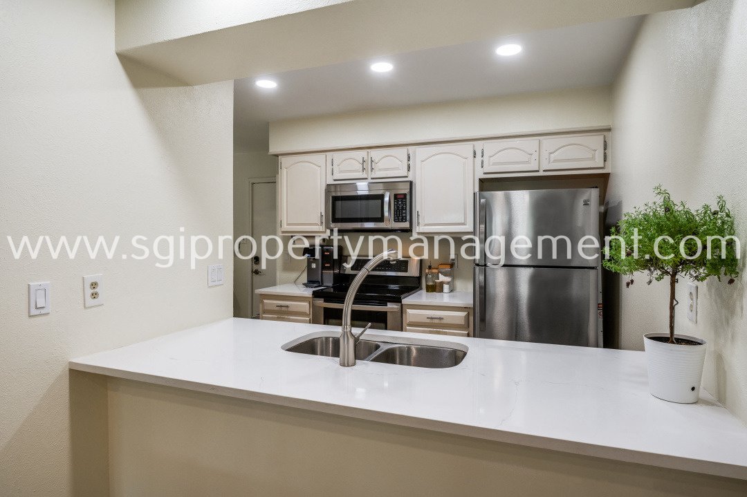 5100 Verde Valley Ln property image