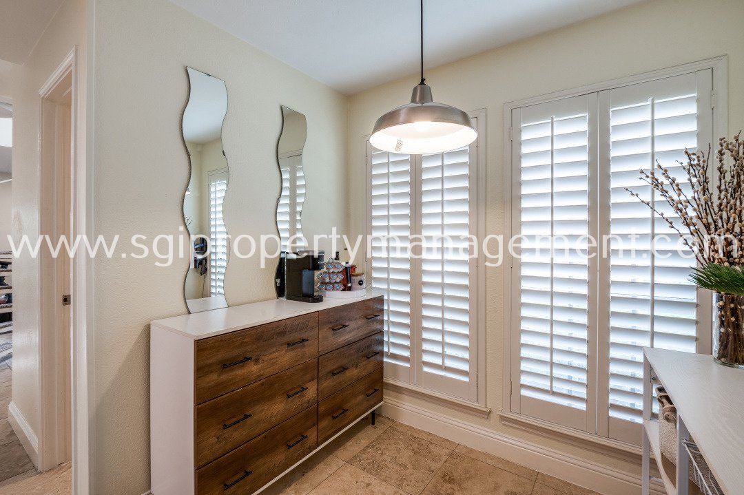 5100 Verde Valley Ln property image