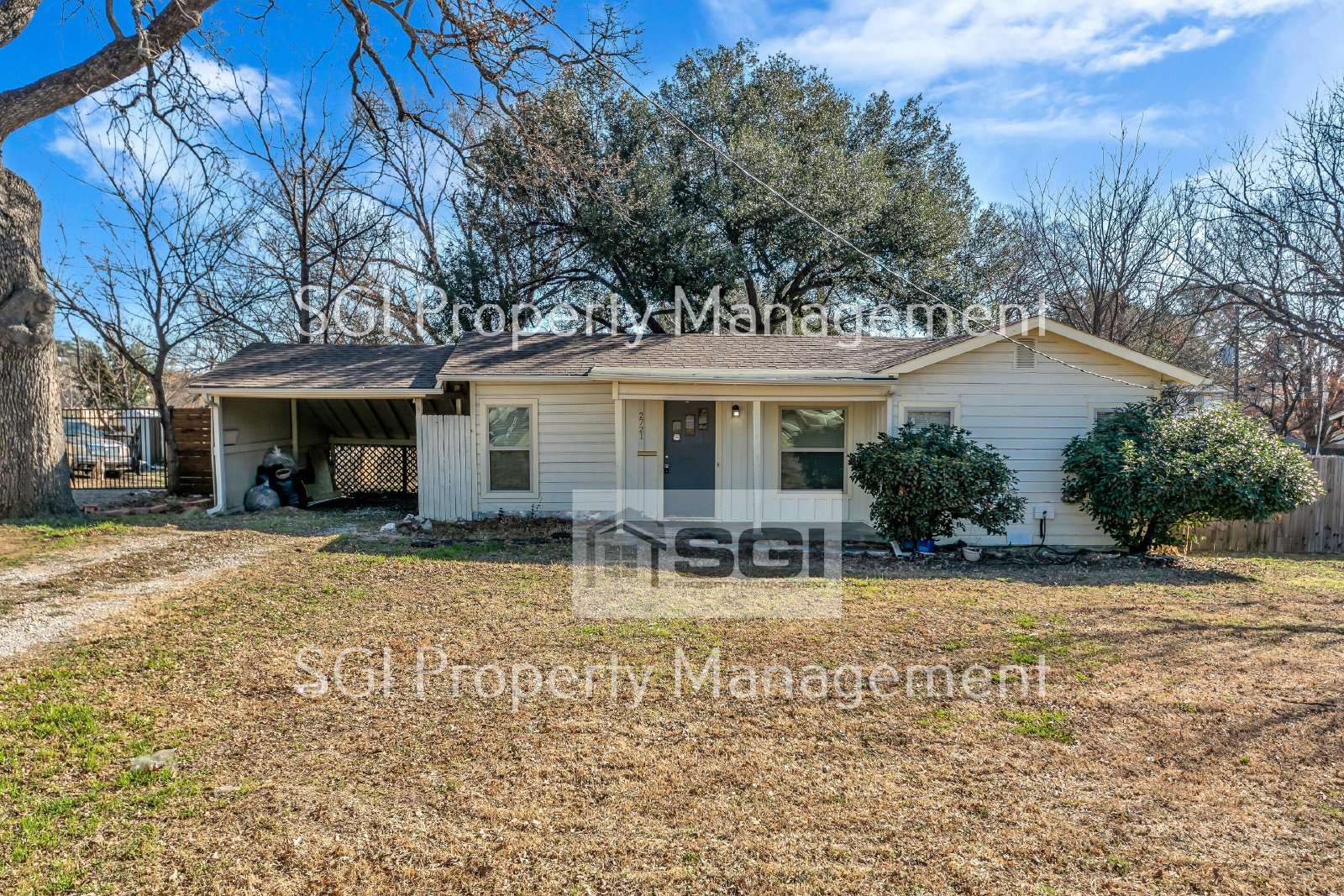 Remodeled 2 bedroom ready for Move-in! property image