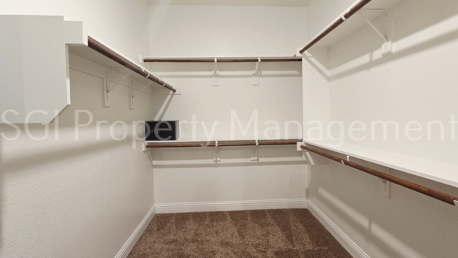 Gorgeous home ready for move in property image