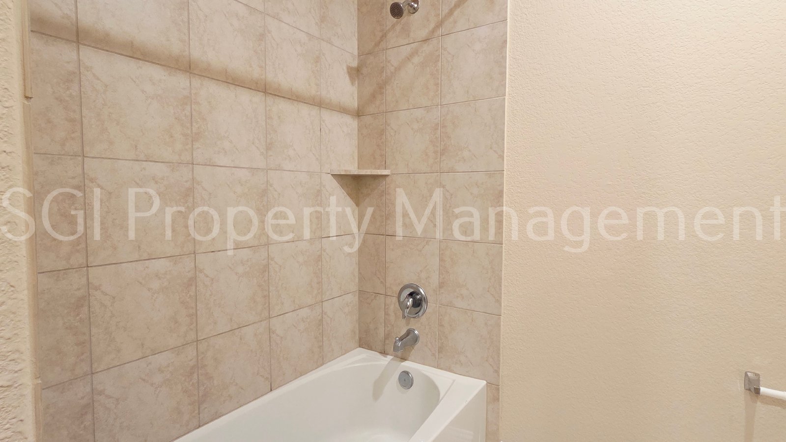 Gorgeous home ready for move in property image