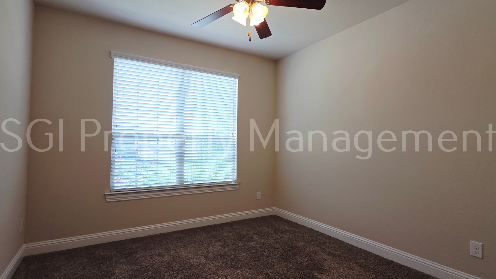 Gorgeous home ready for move in property image