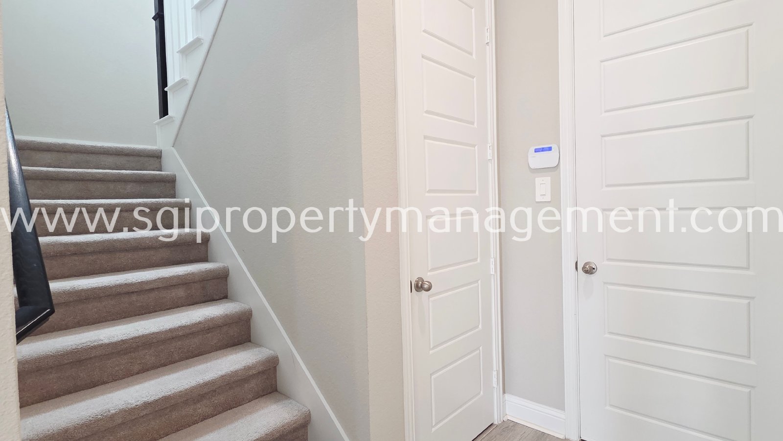 Gorgeous townhome ready for move in property image