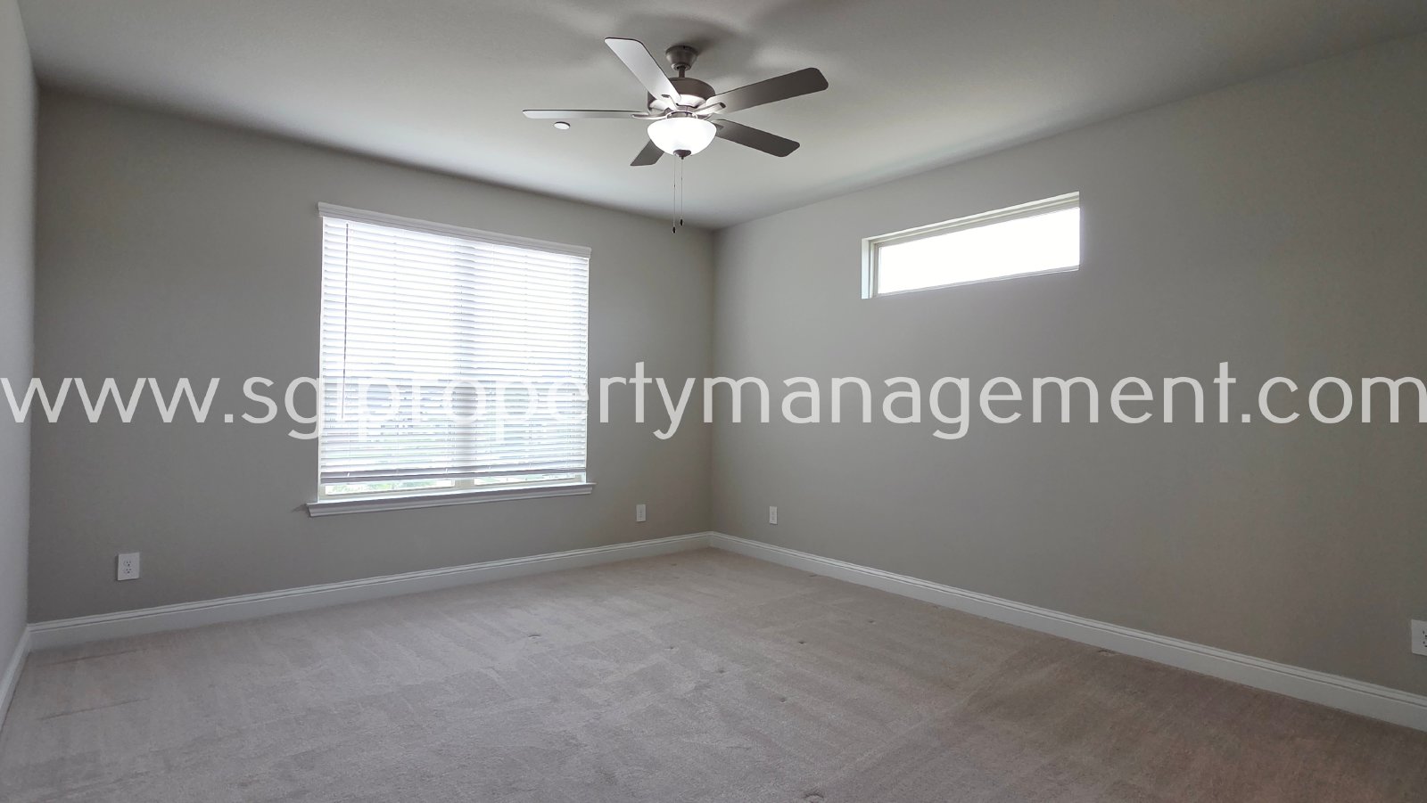 Gorgeous townhome ready for move in property image